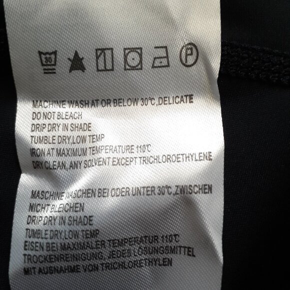 Baleaf Women's 4D Padded Cycling Shorts Black Size 3XL - Picture 13 of 14